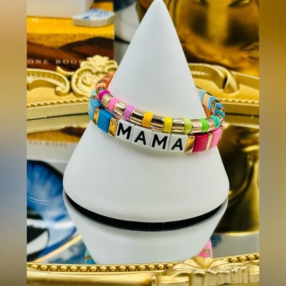 🆕 ROXANNE ASSOULIN 🧿 Set of Two Bracelets - MAMA Rainbow Bracelets - Picture 11 of 16